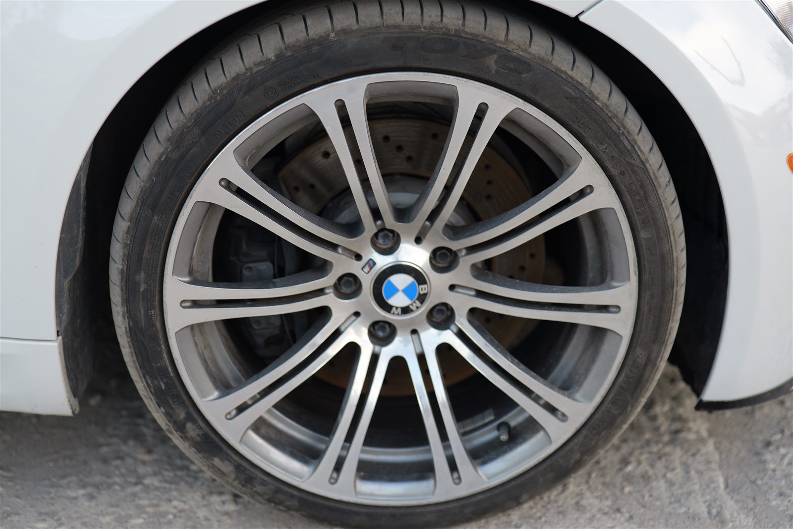 BMW M3 E92 wheel and brakes thumbnail