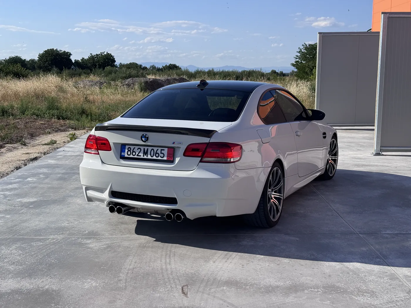 BMW M3 E92 заден детайл