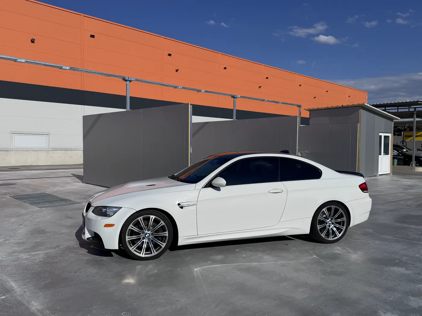 BMW M3 E92 странична линия